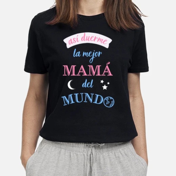 Asu00ed duerme la mejor mama del mundo